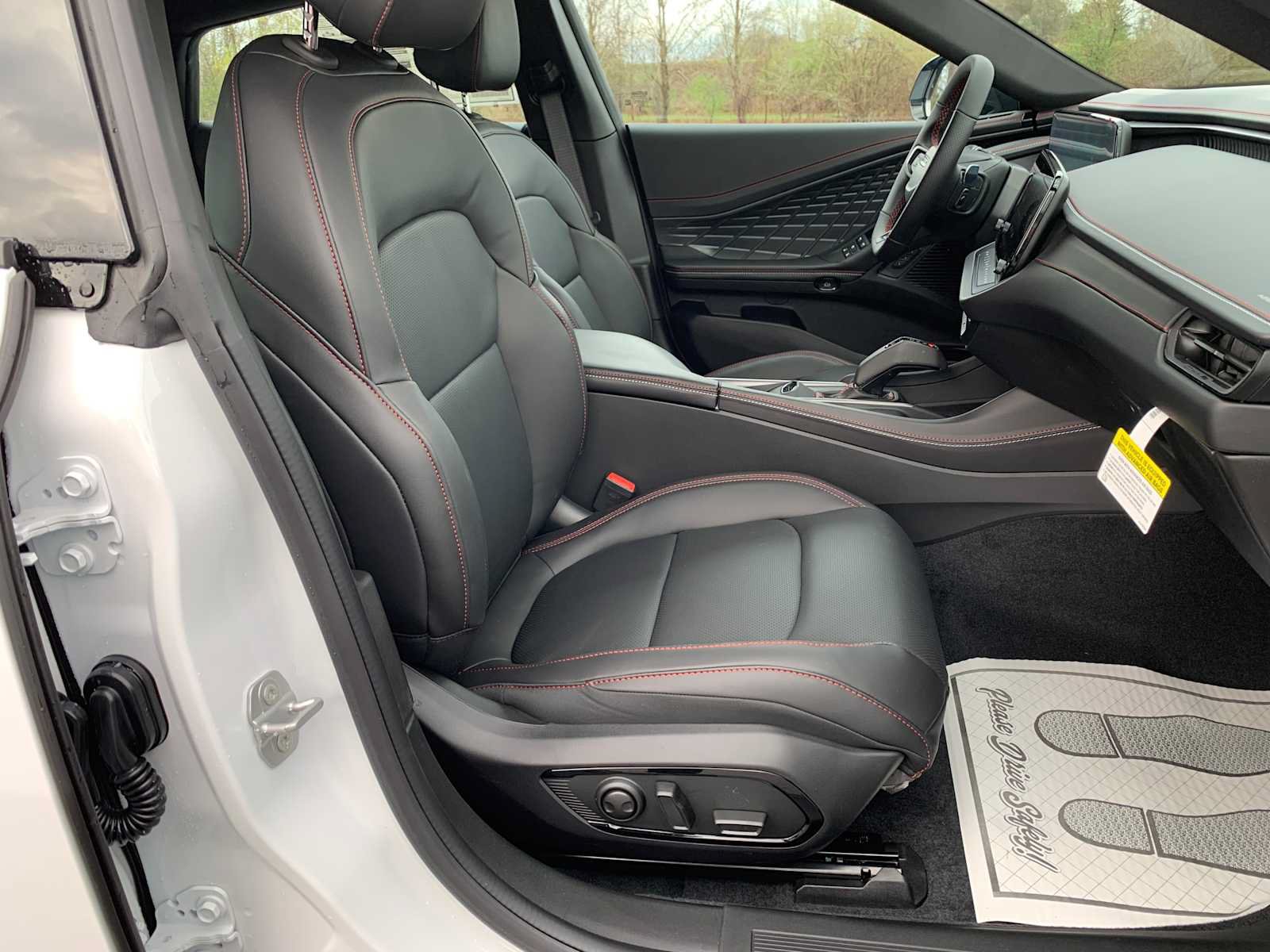 New 2026 Dodge Charger R/T AWD/4WD image 16