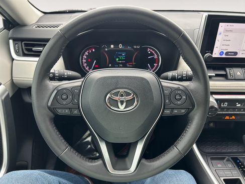 Used 2024 Toyota RAV4 XLE Premium FWD image 13