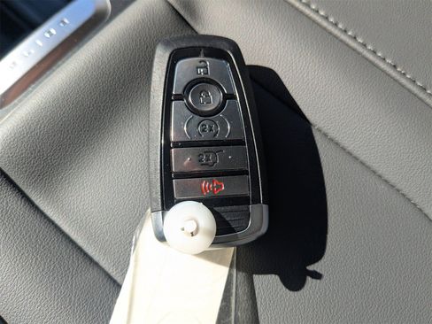 New 2026 Ford Expedition Max Active image 31