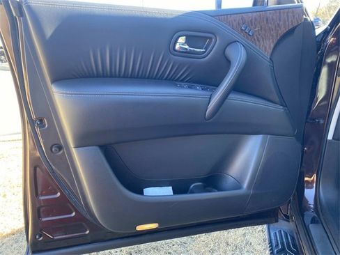 Used 2019 Nissan Armada Platinum w/ Captain's Chairs Package image 20
