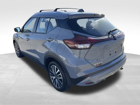 Used 2024 Nissan Kicks SV w/ Interior Electronics Package image 4