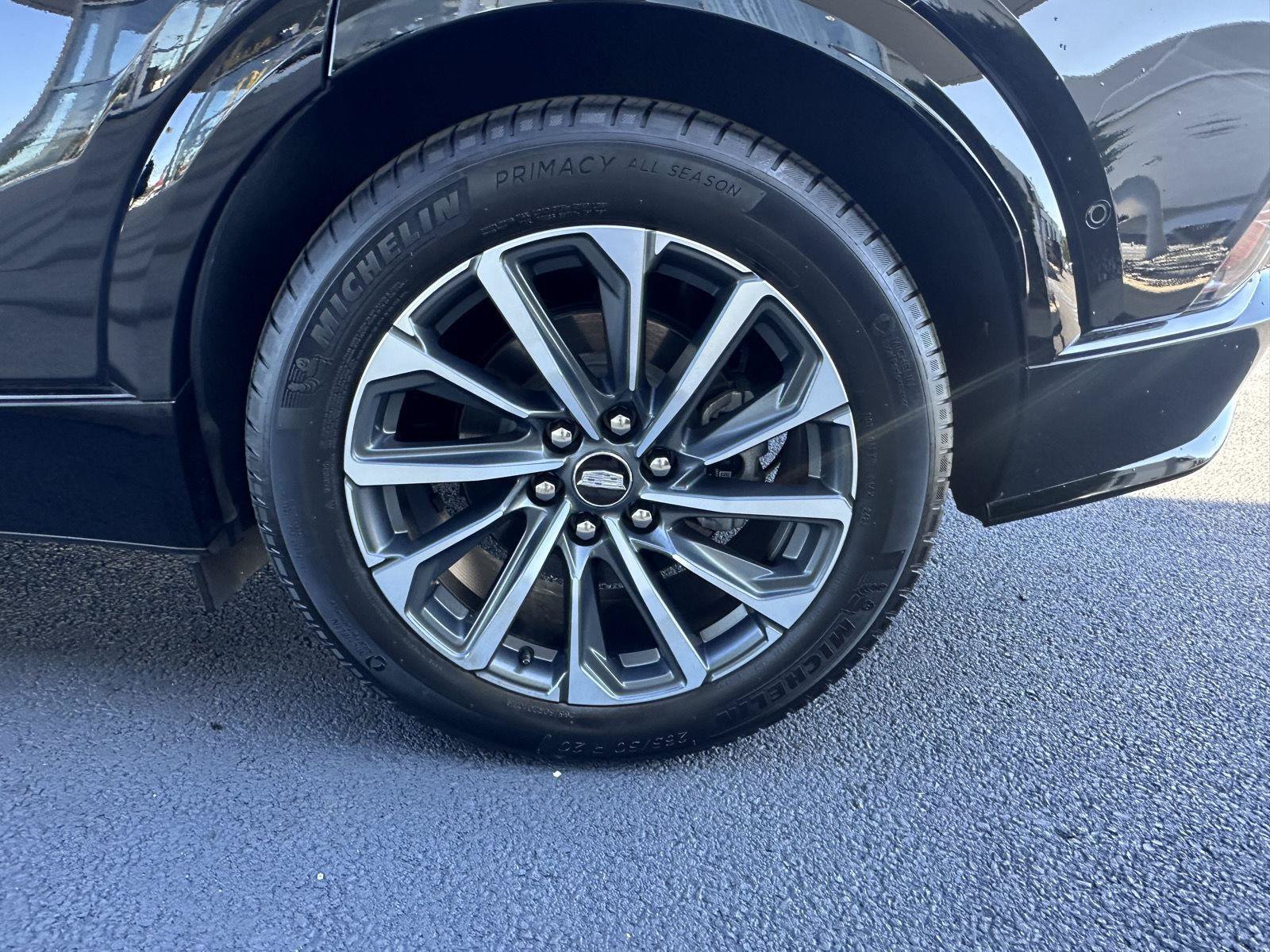 Used 2024 Cadillac Lyriq Sport AWD/4WD image 17