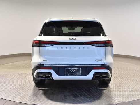 Used 2023 INFINITI QX60 Luxe w/ Cargo Package image 4