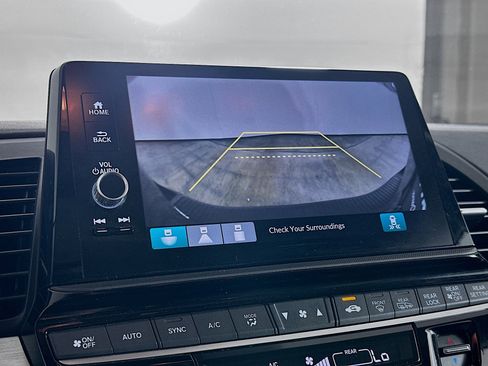 Used 2025 Honda Odyssey EX-L image 22