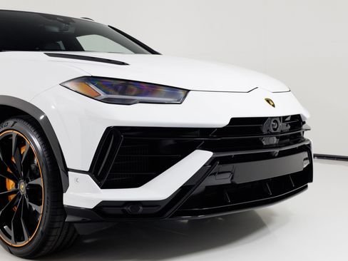 Used 2024 Lamborghini Urus S image 71