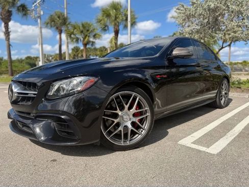 Used 2018 Mercedes-Benz E 63 AMG S image 3