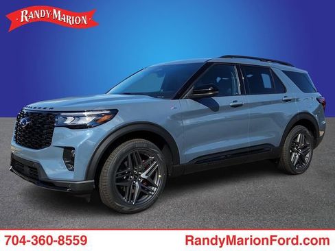 New 2026 Ford Explorer ST-Line w/ ST-Line Street Pack image 1