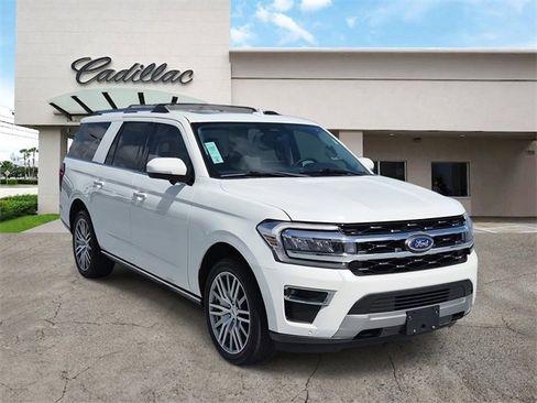 Used 2024 Ford Expedition Max Limited w/ Excursion Package image 7