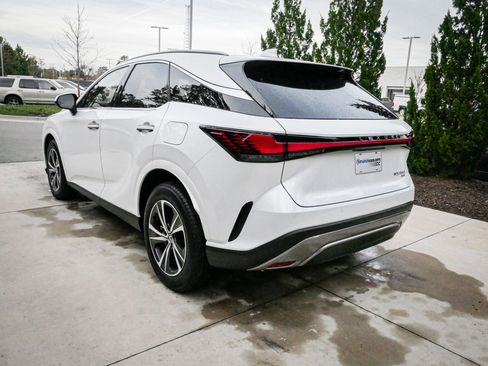 Used 2025 Lexus RX 350 Premium w/ Accessory Package (Z1) image 8