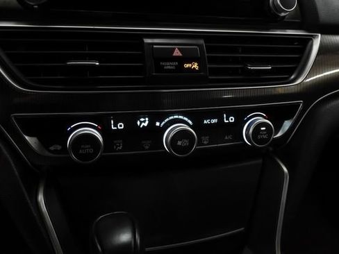 Used 2019 Honda Accord Sport image 24