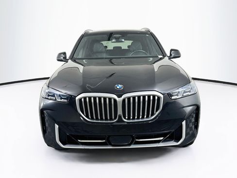 Used 2024 BMW X5 sDrive40i RWD image 2