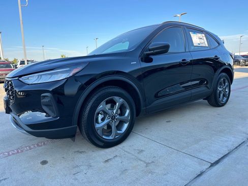 New 2026 Ford Escape ST-Line image 29