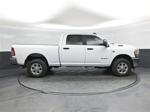 Used 2024 RAM 2500 Big Horn w/ Off Road Package image 2