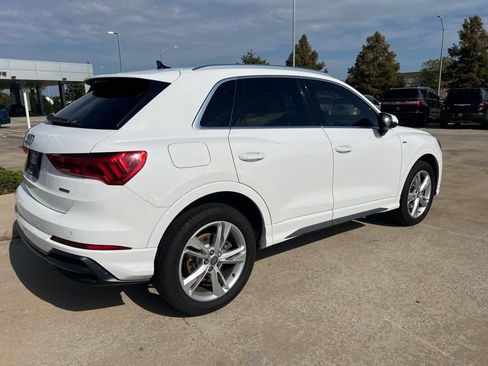 Used 2019 Audi Q3 2.0T Premium Plus w/ Premium Plus Package AWD/4WD image 5