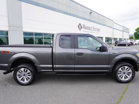 Used 2018 Ford F150 XL w/ Equipment Group 101A Mid AWD/4WD image 9