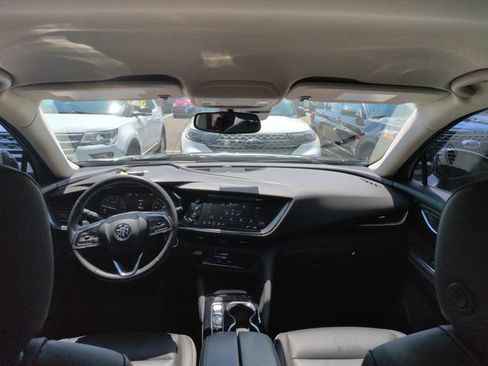 Used 2021 Buick Envision Essence w/ Sport Touring Package FWD image 24