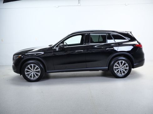 Certified 2026 Mercedes-Benz GLC 300 4MATIC image 2