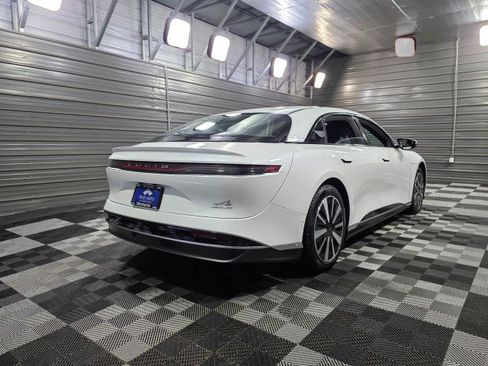Used 2024 Lucid Air Touring image 5