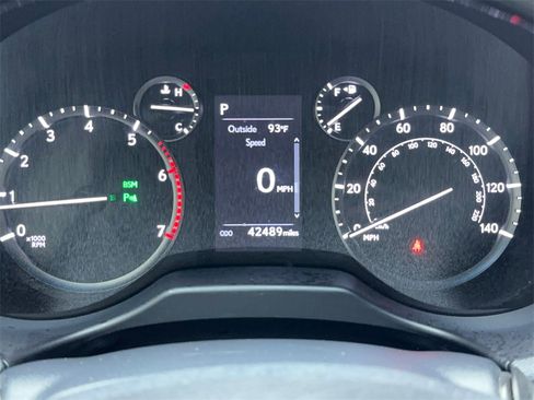 Used 2022 Lexus GX 460 Premium w/ Premium Plus Package image 21