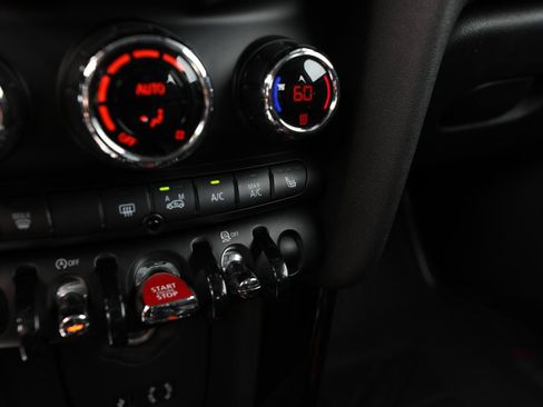 Used 2015 MINI Cooper S FWD image 21