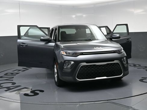 Used 2022 Kia Soul LX w/ Technology Package FWD image 23