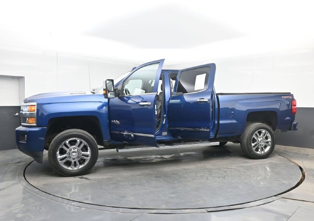 Used 2017 Chevrolet Silverado 2500 High Country w/ Duramax Plus Package AWD/4WD image 53