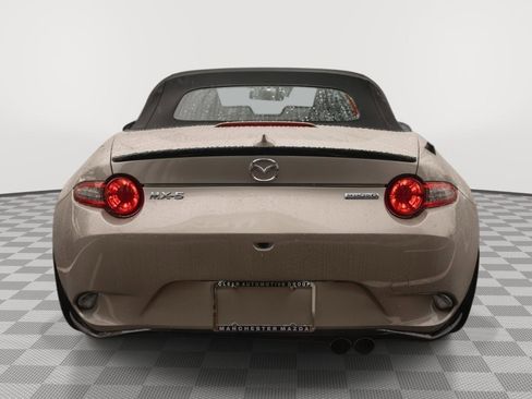 Used 2023 MAZDA MX-5 Miata Club w/ Brembo/BBS Recaro Package image 17