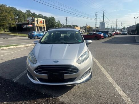 Used 2019 Ford Fiesta S FWD image 2