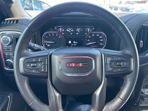 Used 2022 GMC Sierra 1500 AT4 w/ AT4 Premium Package image 27