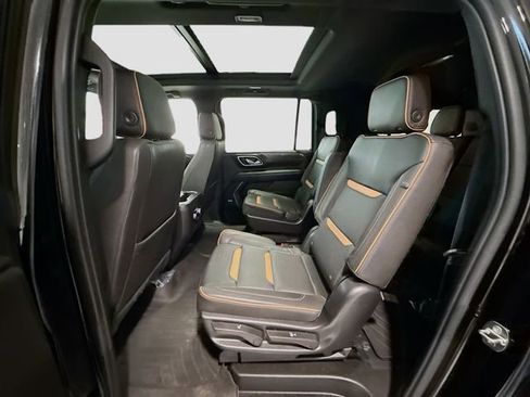 Used 2023 GMC Yukon XL AT4 w/ Technology Package image 23