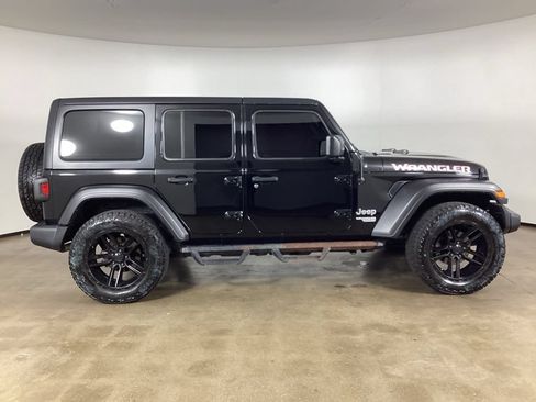 Used 2020 Jeep Wrangler Unlimited Sport S AWD/4WD image 4