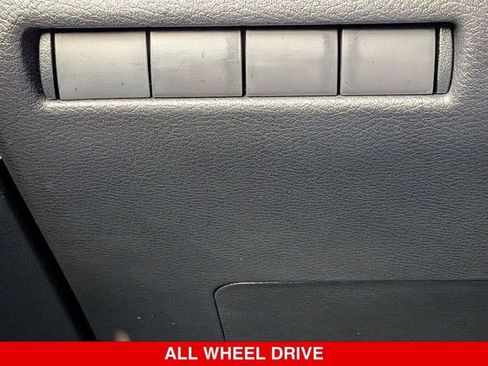 Certified 2025 Nissan Kicks SV AWD/4WD image 20