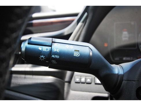 Used 2021 Lexus ES 350 w/ Premium Package FWD image 17