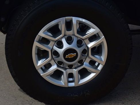 New 2026 Chevrolet Silverado 2500 W/T w/ Z71 Off-Road Package image 10