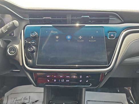 Used 2022 Chevrolet Bolt LT FWD image 18