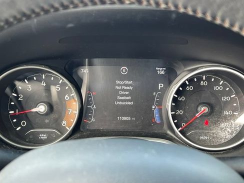 Used 2018 Jeep Compass Latitude w/ Popular Equipment Group AWD/4WD image 16
