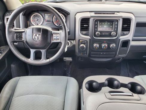 Used 2017 RAM 1500 Express w/ Black Ram 1500 Express Group AWD/4WD image 18