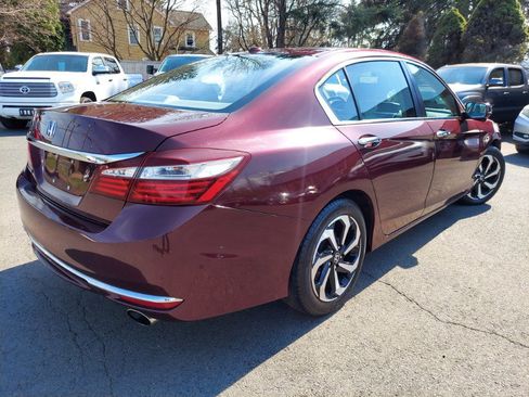 Used 2016 Honda Accord EX image 4