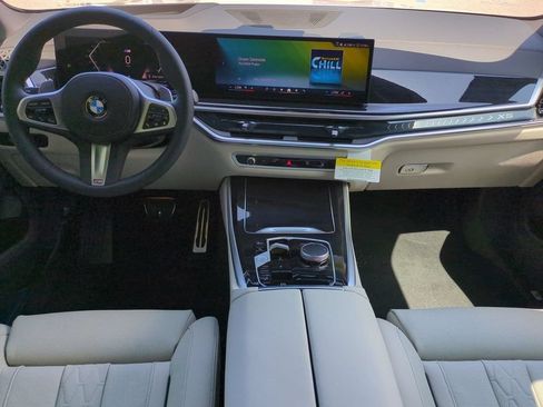 New 2026 BMW X5 xDrive40i w/ M Sport Package AWD/4WD image 15