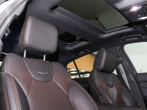 Used 2022 Cadillac CT5 Sport image 16