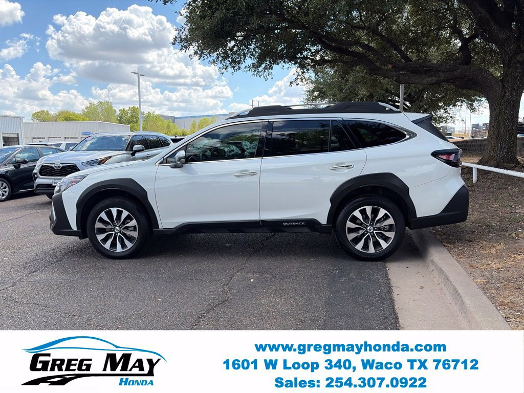 Used 2025 Subaru Outback Touring XT AWD/4WD image 4