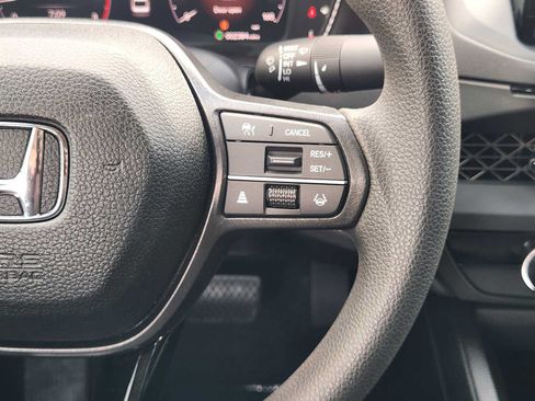 Used 2025 Honda Accord LX image 26