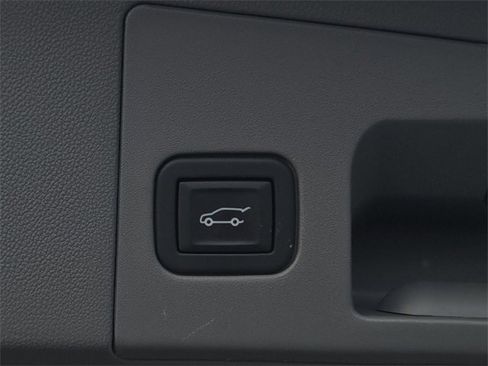 Used 2025 Cadillac XT5 Premium Luxury w/ LPO, Floor Liner Package image 14