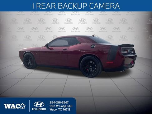 Used 2018 Dodge Challenger R/T Scat Pack image 9