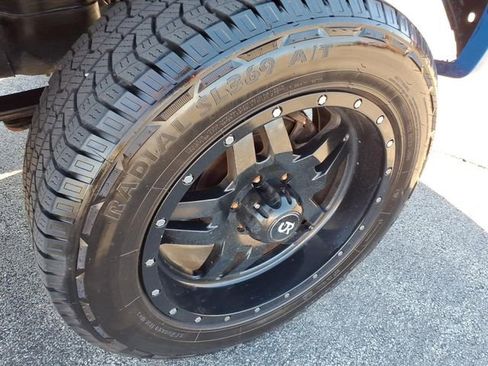 Used 2019 Ford F150 XLT w/ Equipment Group 302A Luxury AWD/4WD image 8