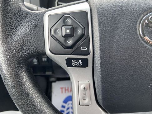 Used 2017 Toyota Tundra SR5 AWD/4WD image 70