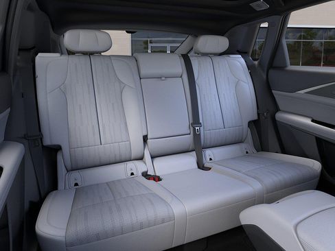 New 2027 Cadillac Lyriq Premium Sport AWD/4WD image 17