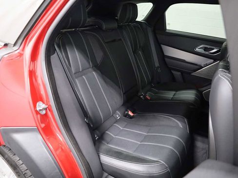 Used 2018 Land Rover Range Rover Velar R-Dynamic SE image 35