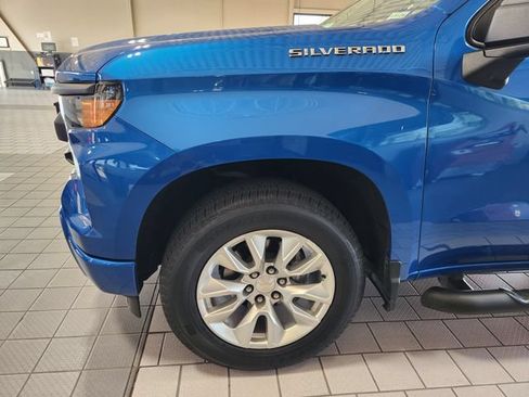 Used 2023 Chevrolet Silverado 1500 Custom RWD image 7