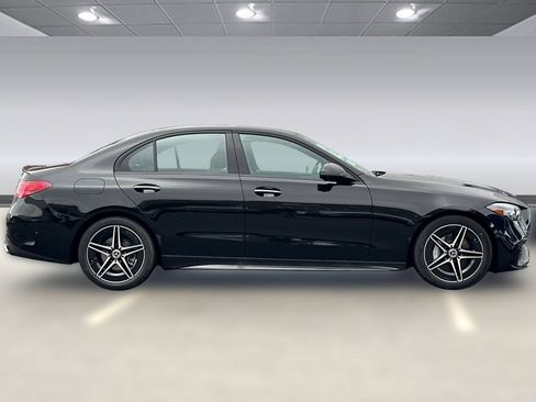 Used 2025 Mercedes-Benz C 300 4MATIC Sedan image 8